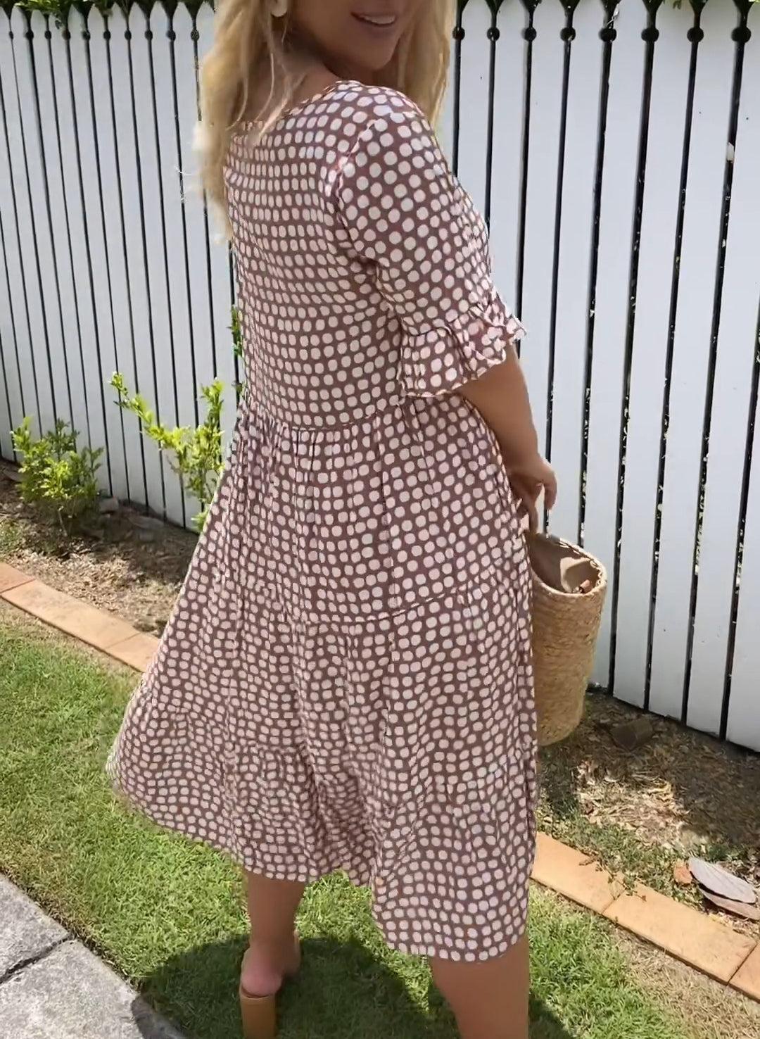 Zora | Sand Short-Sleeve Midi Dress