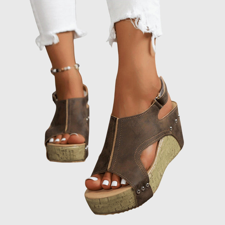 Lucinda | Chic Orthopaedic Sandals