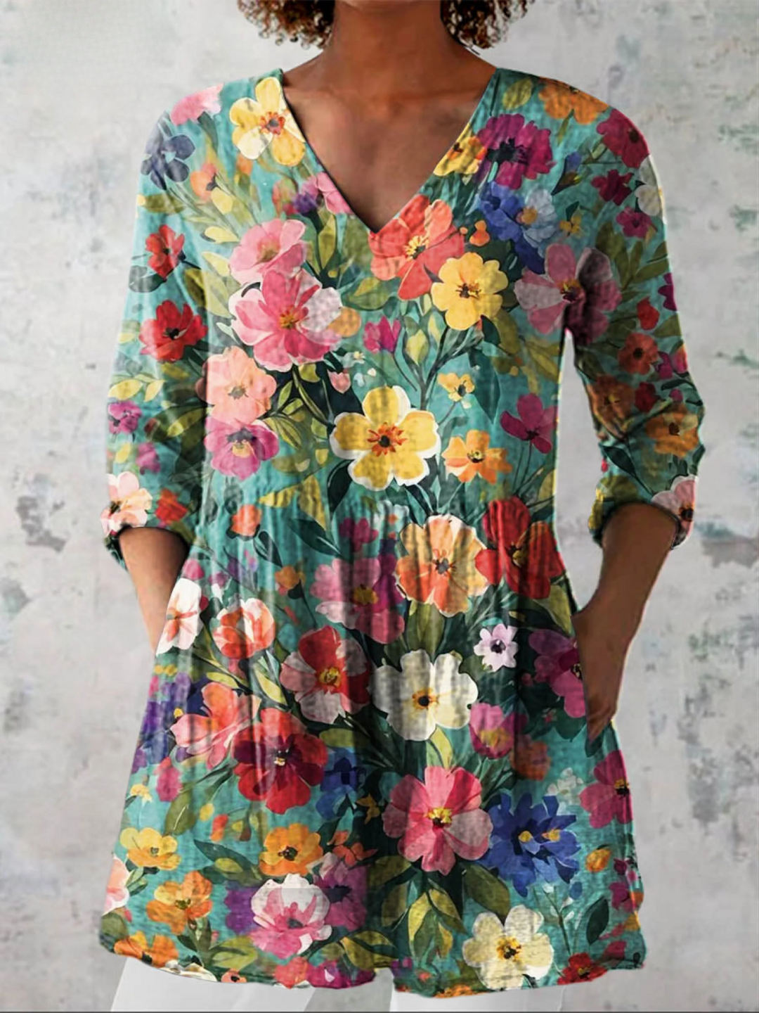 Keira | Long Blouse with a Bold Print