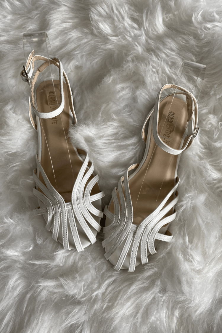 Vittoria | Embellished Metallic Sandals in Silver