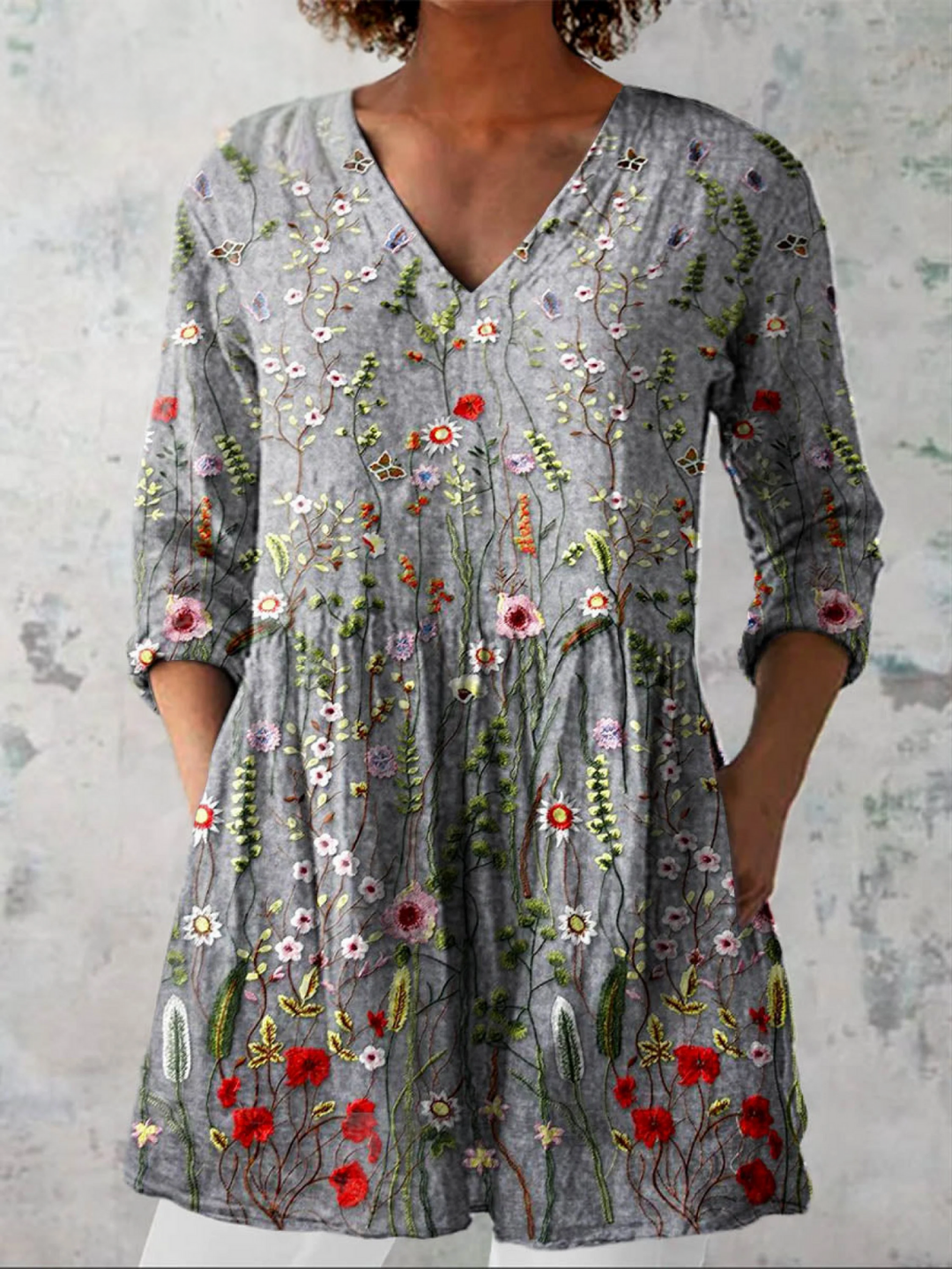 Sloane | Long Blouse with a Bold Print