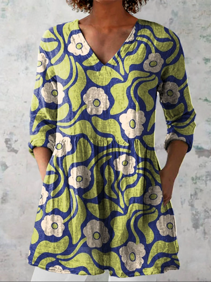 Talia | Long Blouse with a Bold Print