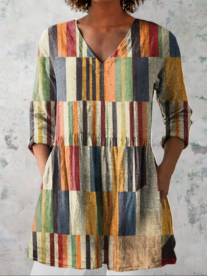 Avery | Long Blouse with a Bold Print