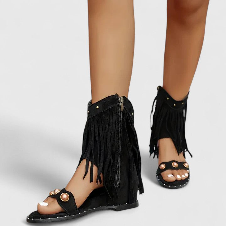 Eira | Chic Fringed Sandals