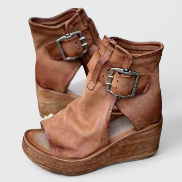 Karline | Classic Wedge Sandals