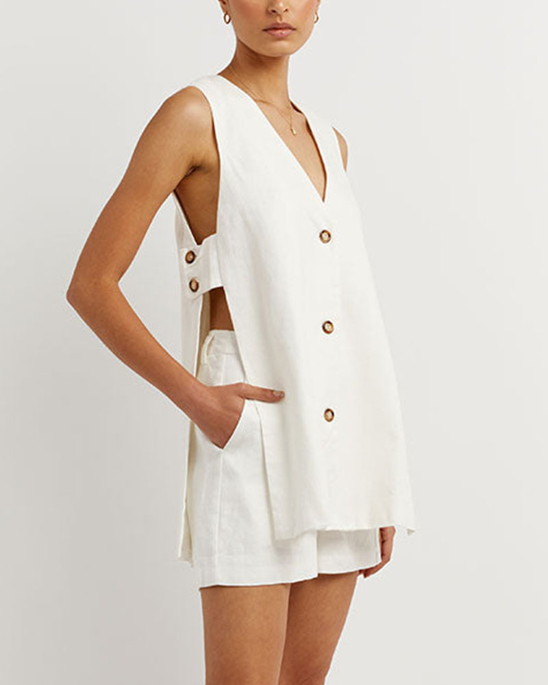 Fiona | Sleeveless Buttoned Set