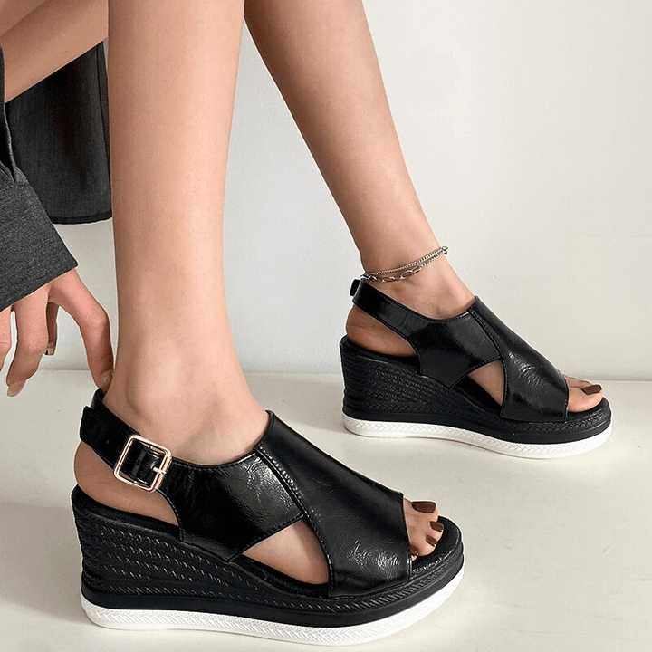 Baylie | Stylish Metallic Sandals