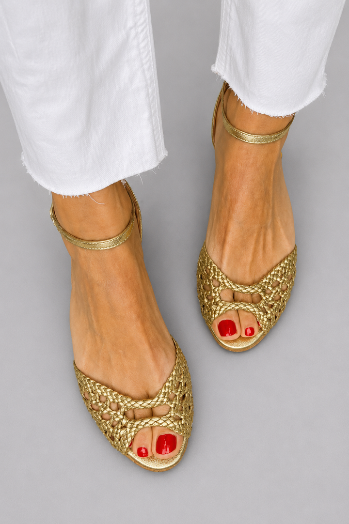 Isadora | Woven Metallic Sandals in Gold