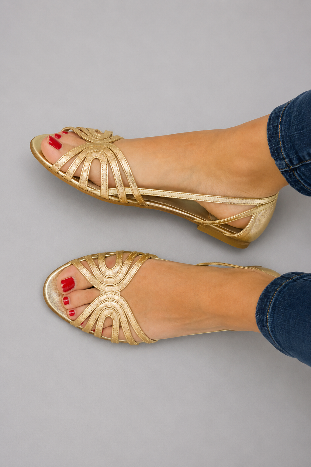 Eleonora | Luminous Summer Sandals in Gold