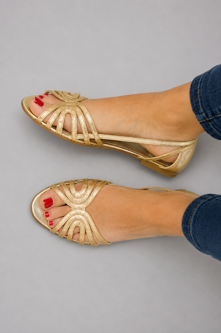 Eleonora | Luminous Summer Sandals in Gold