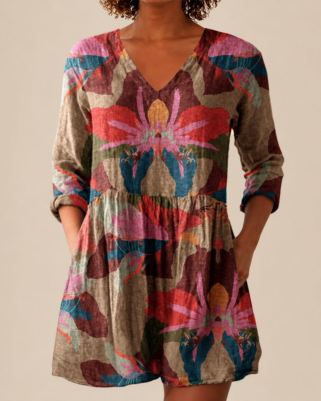 Alina | Long Blouse with a Bold Print