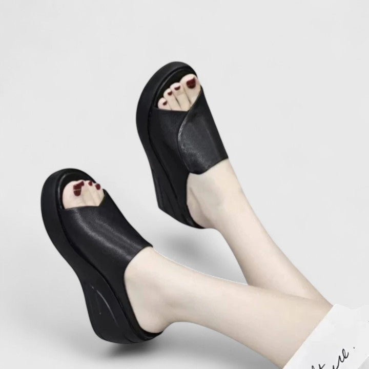 Kora | Orthopaedic Wedge-Heel Sandals