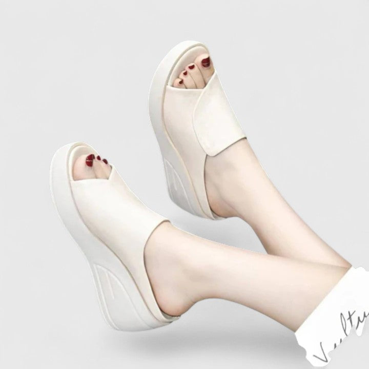 Kora | Orthopaedic Wedge-Heel Sandals