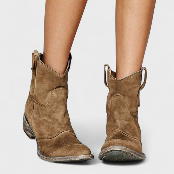 Carlotta | Timeless Elegant Ankle Boots