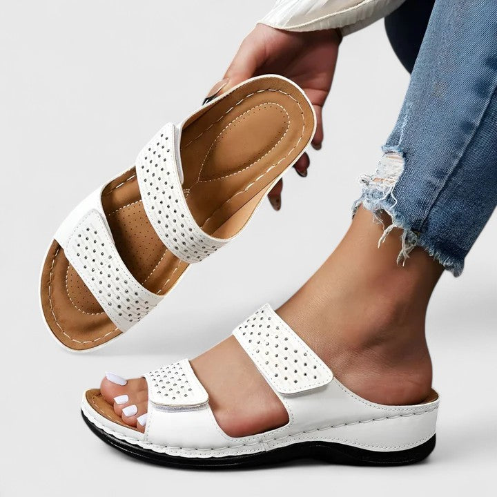 Chelrie | Comfortable Orthopaedic Sandals