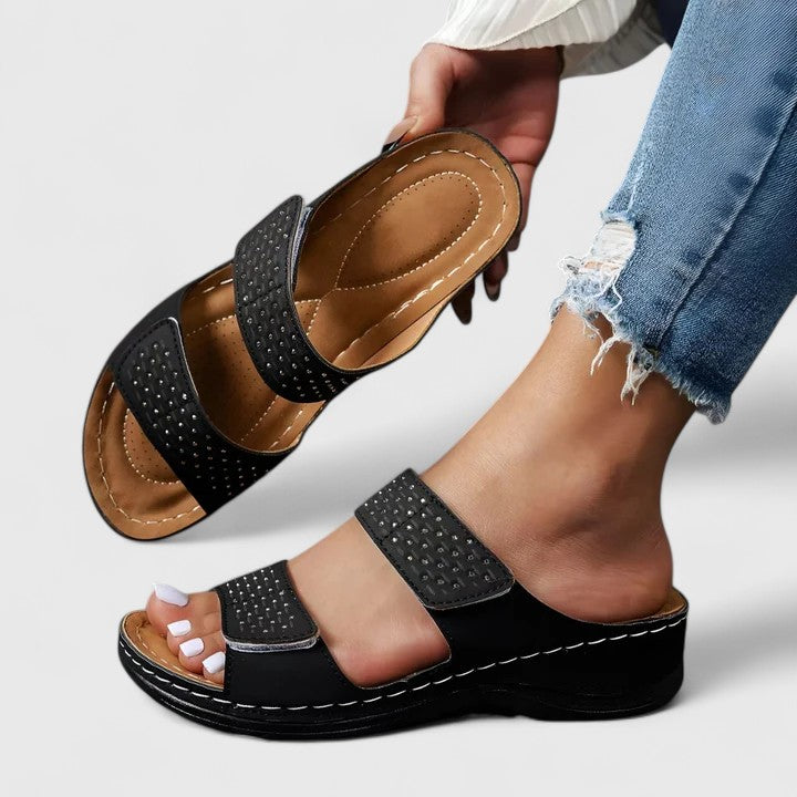 Chelrie | Comfortable Orthopaedic Sandals