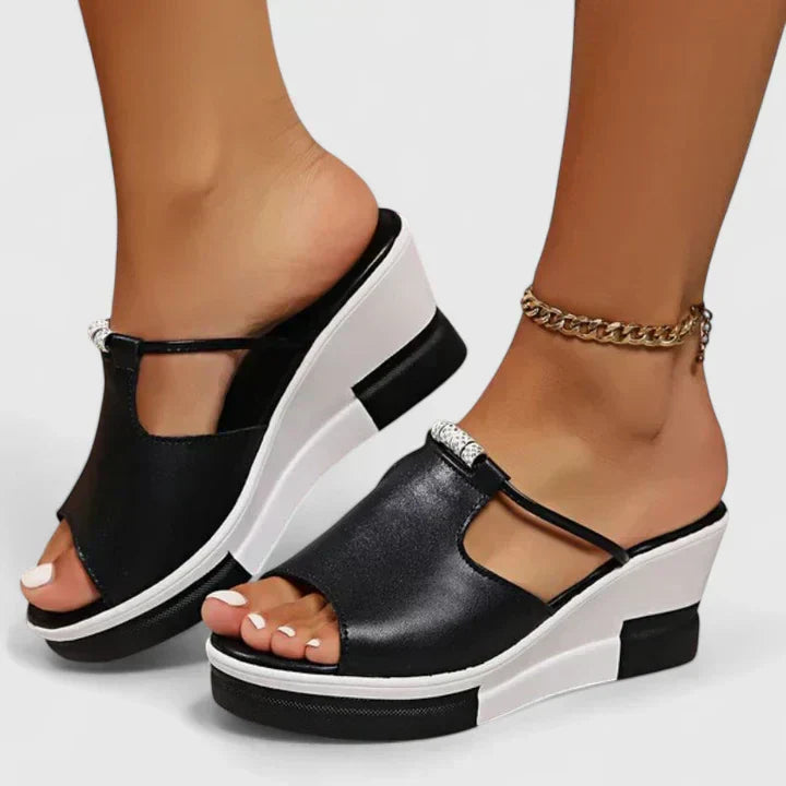 Isola | Chic Orthopaedic Sandals
