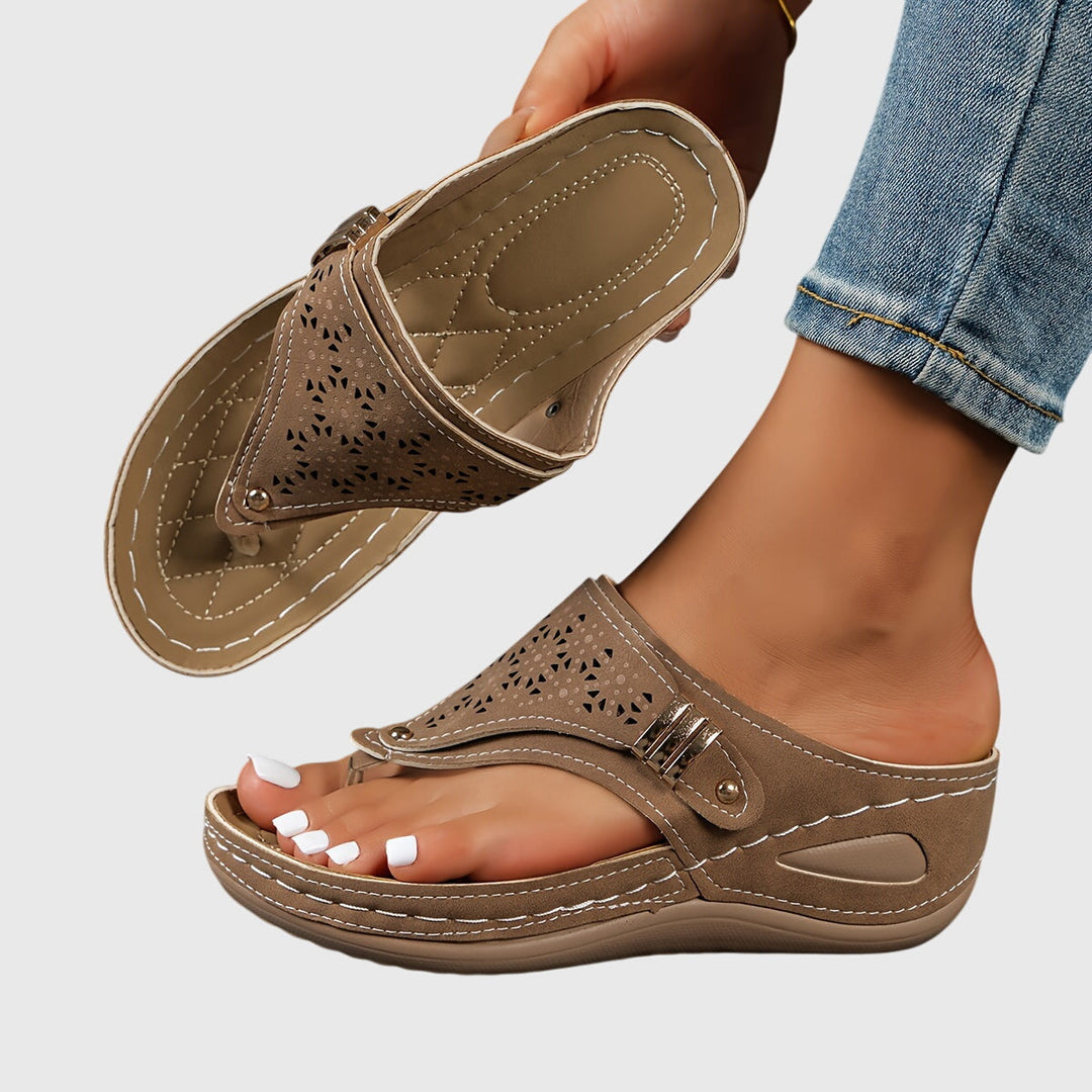 Anika | Flip-Flop Sandals