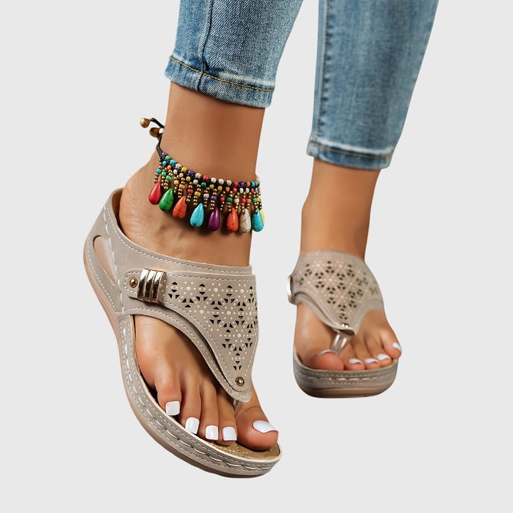 Anika | Flip-Flop Sandals